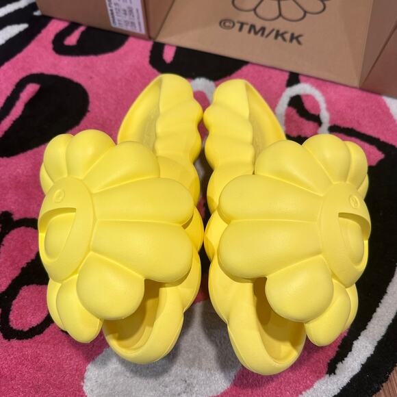 Takashi Murakami Ohana Full-Bloom Slide Size 11 - Brand New - Picture 2 of 11